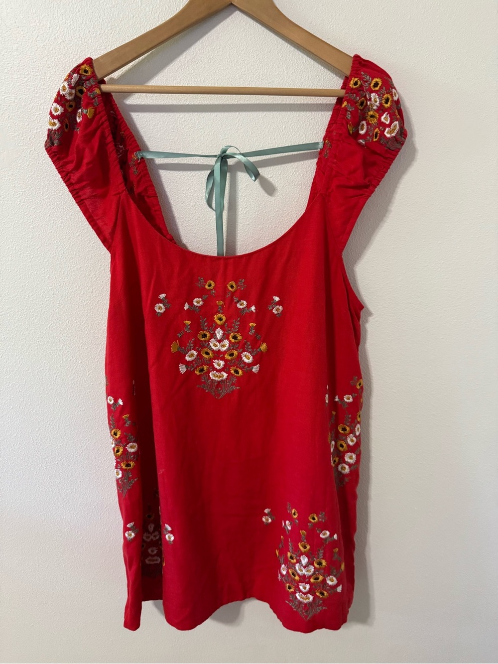 Free People Wildflower Mini Dress Red Embroidered Floral Linen Summer Boho-L - Picture 2 of 9